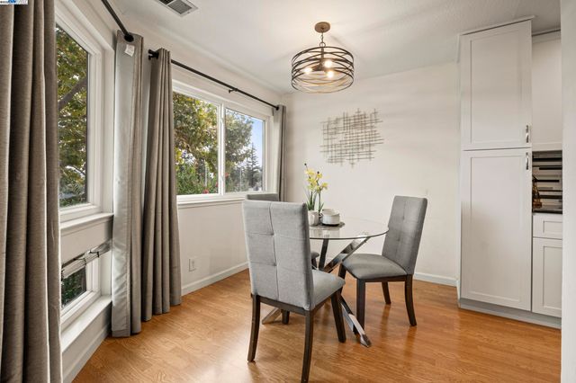 21071 Gary Dr 204, Hayward, CA 94546