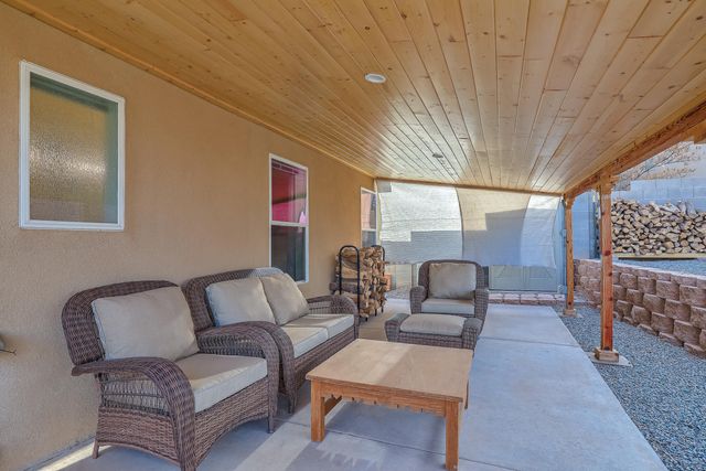 3969 Rancher Loop NE, Rio Rancho, NM 87144