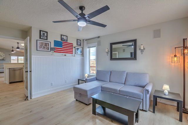 3969 Rancher Loop NE, Rio Rancho, NM 87144