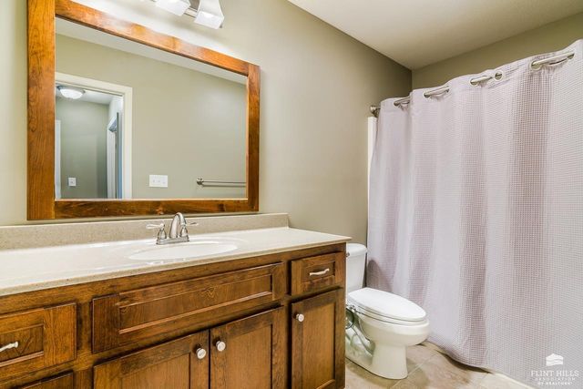 1033 Lobdell Drive, Manhattan, KS 66503