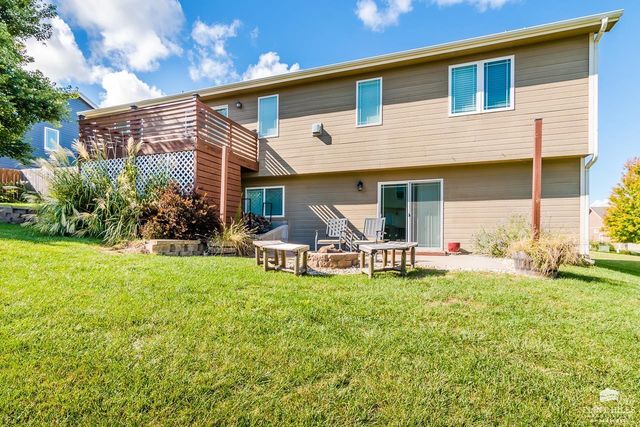 1033 Lobdell Drive, Manhattan, KS 66503