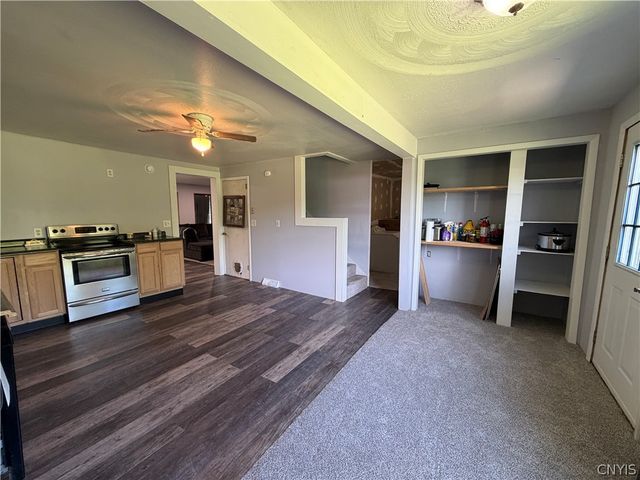 1031 County Route 29, Scriba, NY 13126