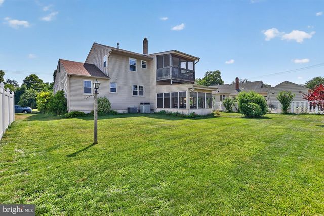 50 WARD AVE, Audubon, NJ 08106
