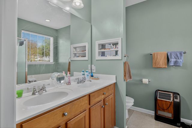 1020 Bridlewood Farms Parkway, Ridgeville, SC 29472