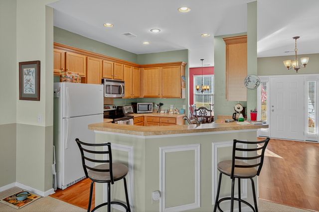 1020 Bridlewood Farms Parkway, Ridgeville, SC 29472