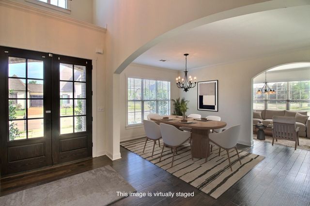 867 CYPRESS POND DR, Collierville, TN 38017