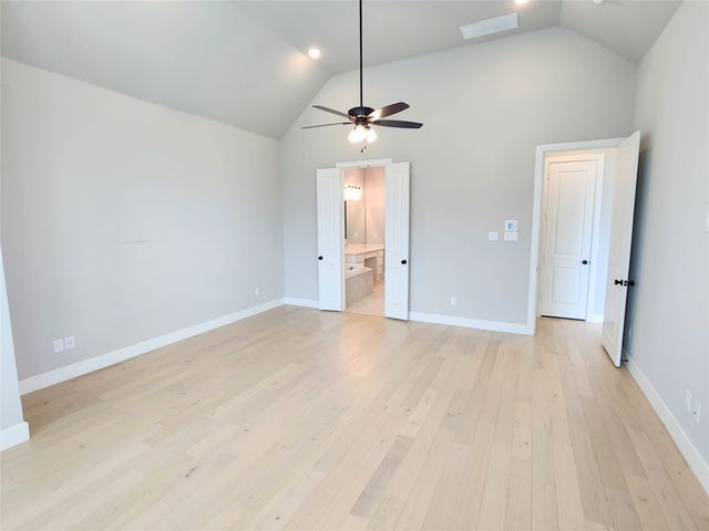 308 Rosecomb Street, Northlake, TX 76247