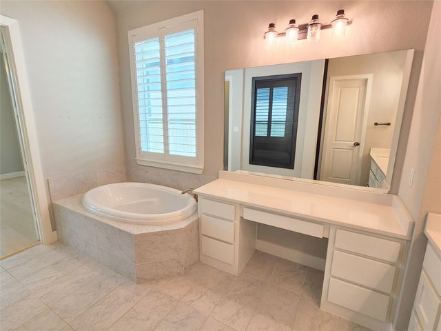 308 Rosecomb Street, Northlake, TX 76247