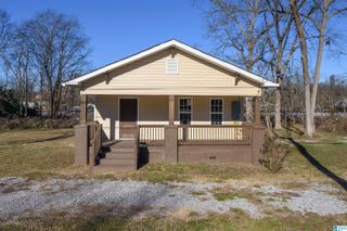 1330 14TH AVENUE N, Bessemer, AL 35020