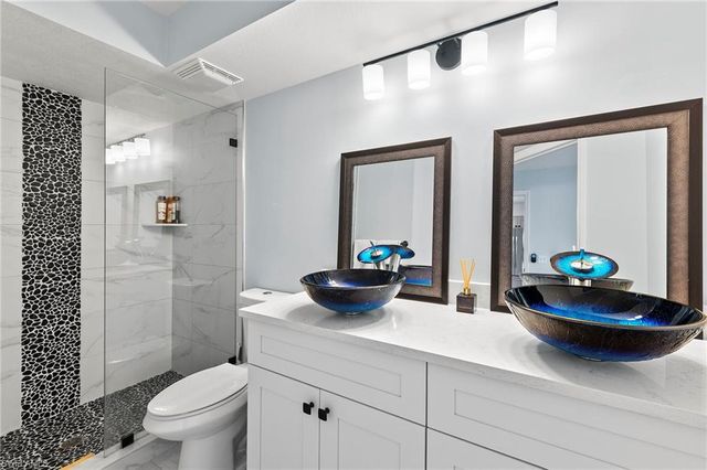 4975 Sandra Bay DR 103, Naples, FL 34109