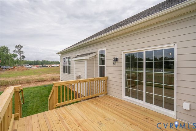 16831 Creek Parke Dr, Moseley, VA 23120