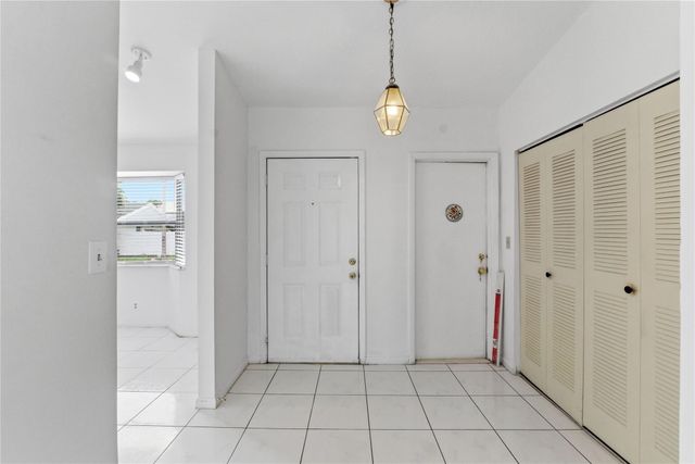 7520 NW 88th Terrace, Tamarac, FL 33321