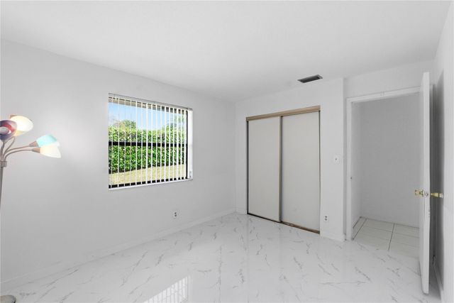 7520 NW 88th Terrace, Tamarac, FL 33321