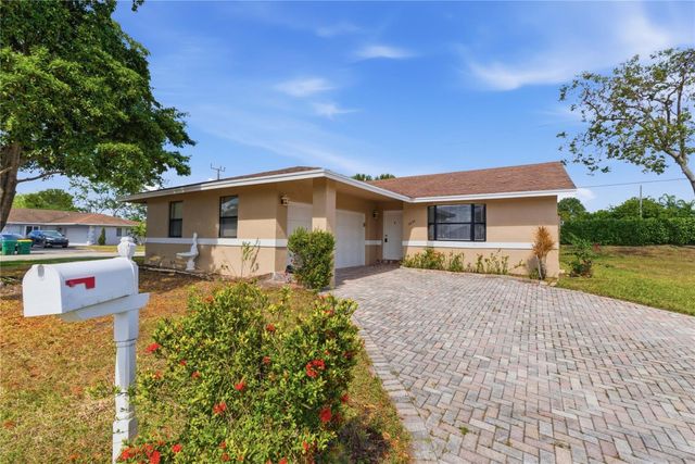 7520 NW 88th Terrace, Tamarac, FL 33321