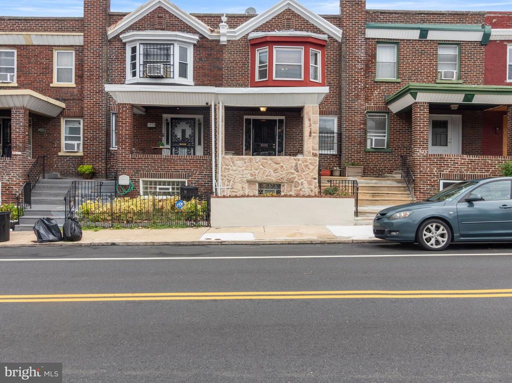 2637 W WESTMORELAND ST, PHILADELPHIA, PA 19129 — exterior