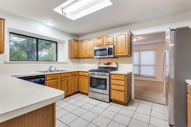 2104 Bershire Drive, Flower Mound, TX 75028