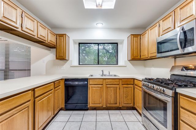 2104 Bershire Drive, Flower Mound, TX 75028