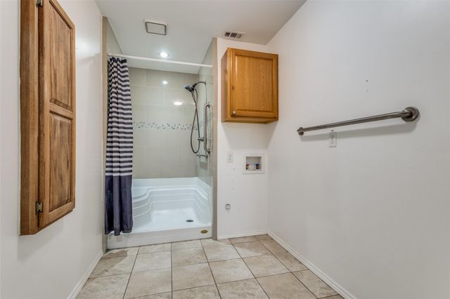 2104 Bershire Drive, Flower Mound, TX 75028
