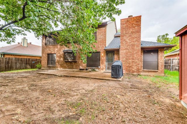 2104 Bershire Drive, Flower Mound, TX 75028