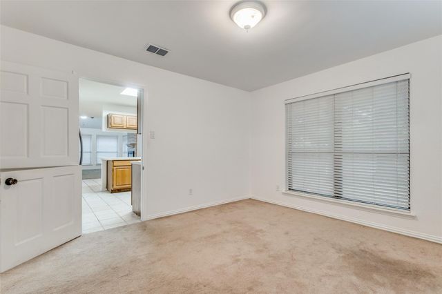 2104 Bershire Drive, Flower Mound, TX 75028