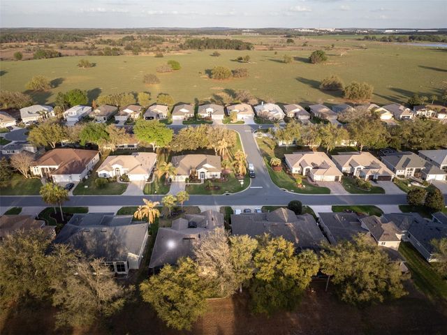 20801 QUEEN ALEXANDRA DRIVE, Leesburg, FL 34748