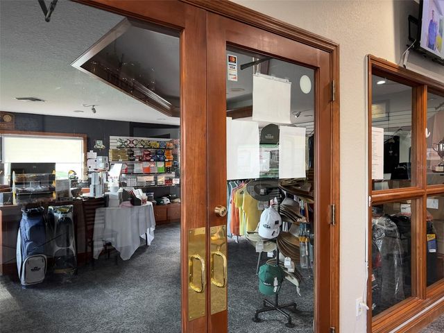 20801 QUEEN ALEXANDRA DRIVE, Leesburg, FL 34748