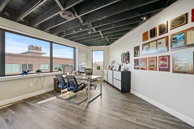 1000 N MILWAUKEE Avenue 403, Chicago, IL 60642