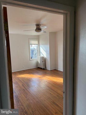 6044 WASHINGTON AVE, Philadelphia, PA 19143