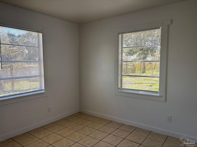 1103 Medford Ave, Pensacola, FL 32505