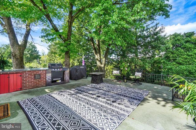 3 WINDEMERE CT, York, PA 17402