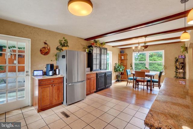 3 WINDEMERE CT, York, PA 17402