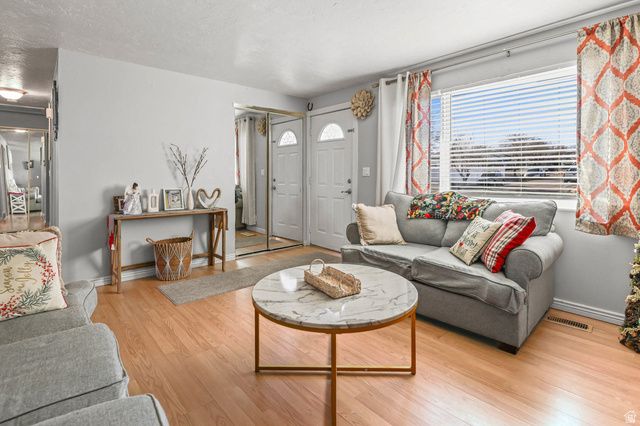 5531 S COPPER CITY DR, Kearns, UT 84118