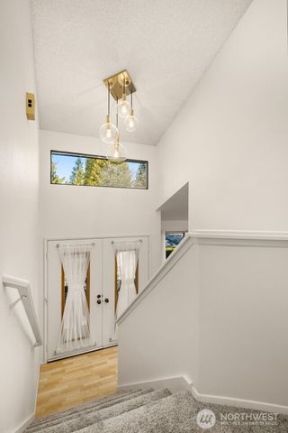8129 NE 131st Street, Kirkland, WA 98034