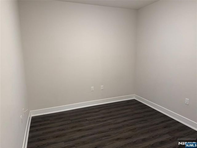 470 Main Street 402, Fort Lee, NJ 07024
