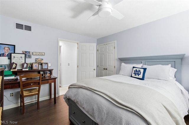 15 Martingale Court, Chagrin Falls, OH 44022