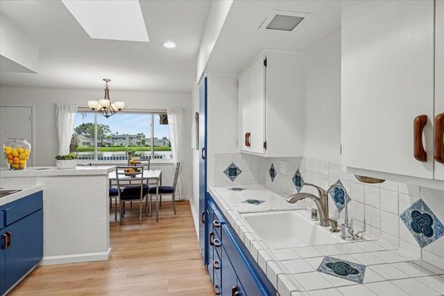 3125 Los Prados Street 1, San Mateo, CA 94403