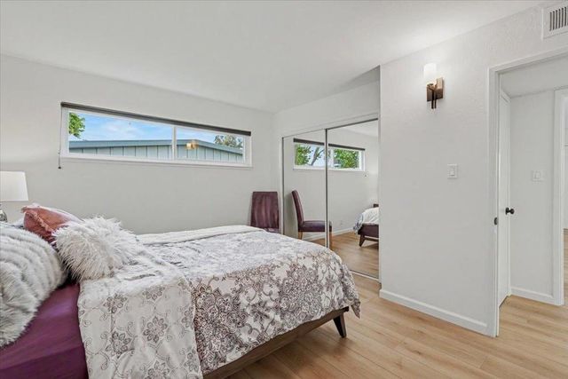 3125 Los Prados Street 1, San Mateo, CA 94403