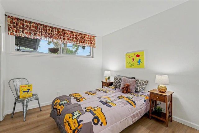 3125 Los Prados Street 1, San Mateo, CA 94403