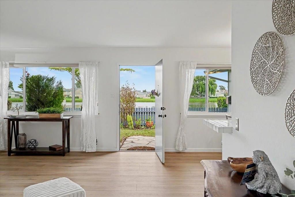3125 Los Prados Street 1, San Mateo, CA 94403