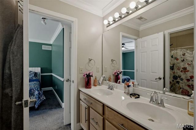 1446 Hawkins Meadow Drive, Fenton, MO 63026
