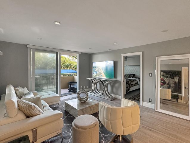 2000 S Ocean Boulevard, Pompano Beach, FL 33062