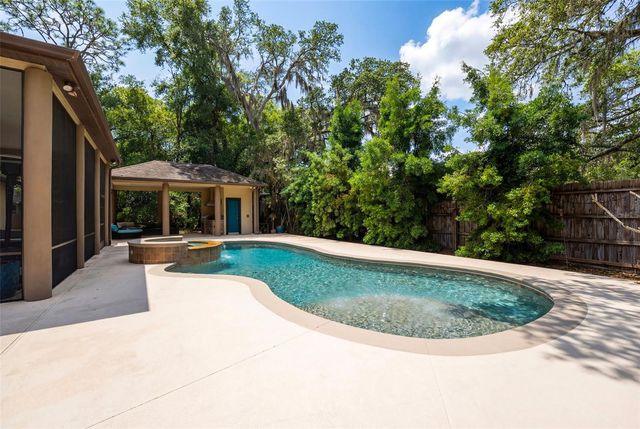 5130 MORNING DEW LOOP, Oviedo, FL 32765