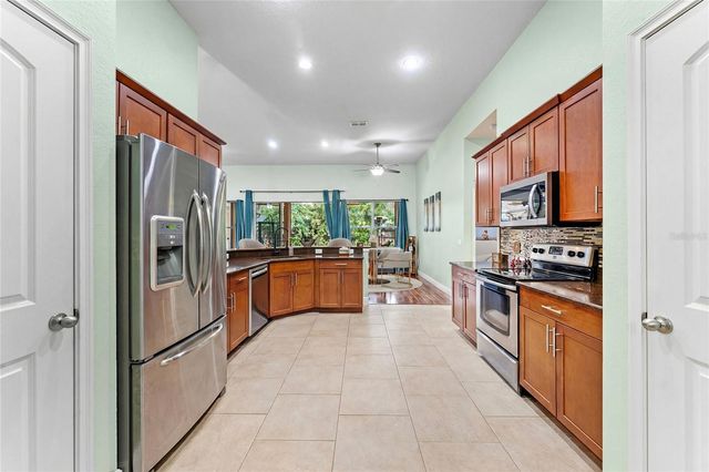 5130 MORNING DEW LOOP, Oviedo, FL 32765