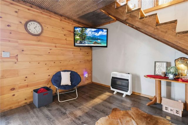 2250 County Road 220, Eureka Springs, AR 72631