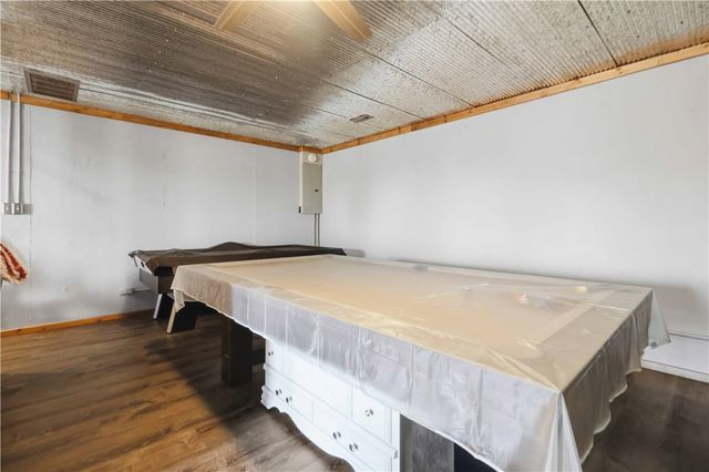 2250 County Road 220, Eureka Springs, AR 72631