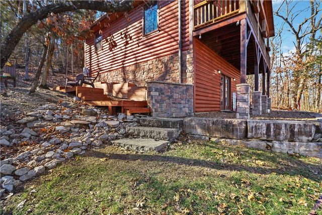 2250 County Road 220, Eureka Springs, AR 72631