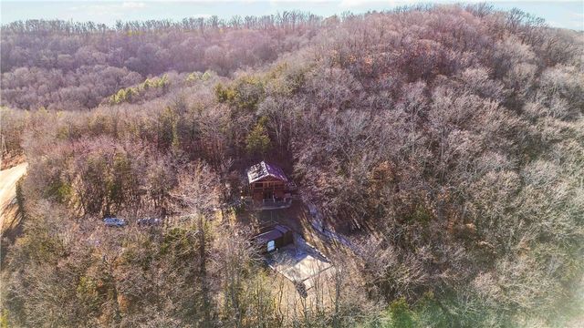 2250 County Road 220, Eureka Springs, AR 72631