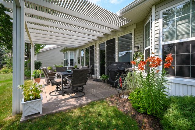 215 Honors Drive, Shorewood, IL 60404