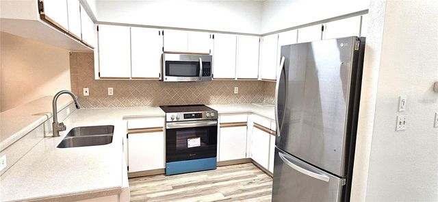 2736 PENZANCE STREET, Palm Harbor, FL 34684