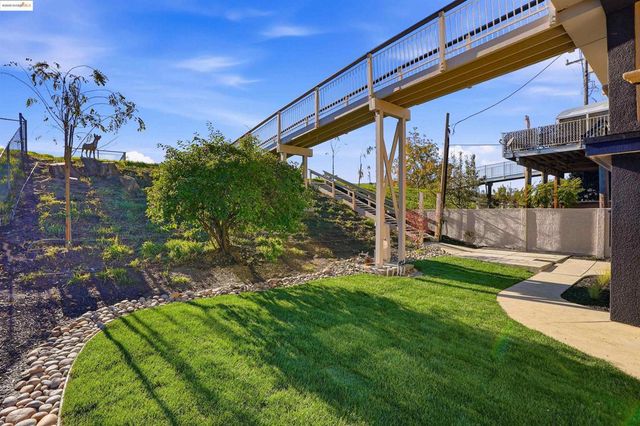 2796 Taylor Rd, Bethel Island, CA 94511